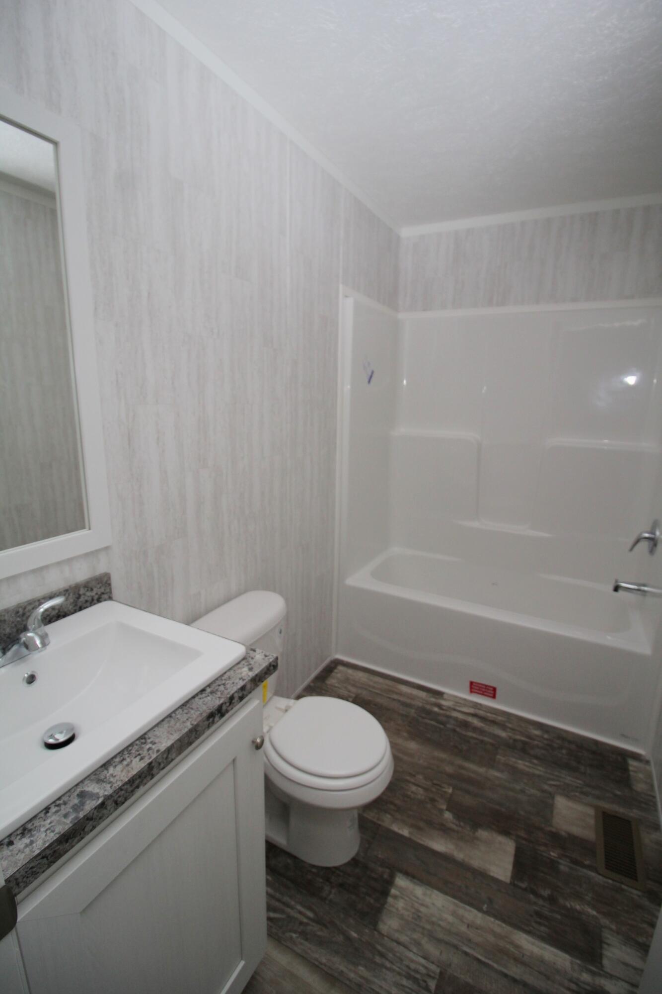 71 5th Avenue Greene, ME 04236 - Photo 27 of 30 25. Full Bath