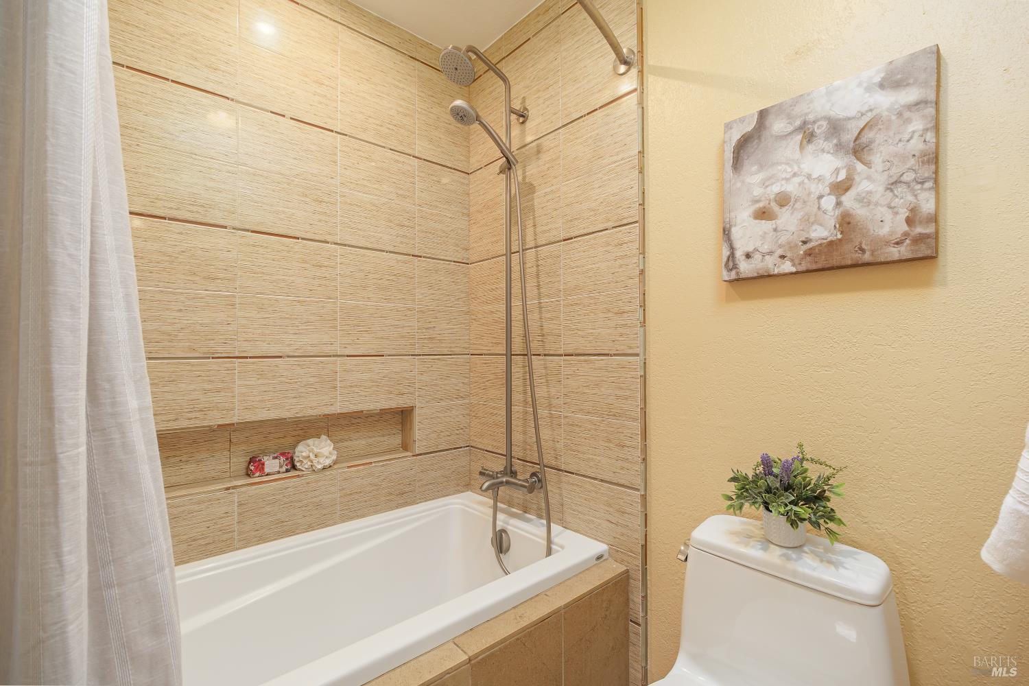 132 Tiburon Boulevard San Rafael, CA 94901 - Photo 16 of 30