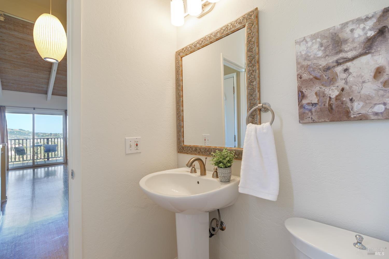132 Tiburon Boulevard San Rafael, CA 94901 - Photo 20 of 30