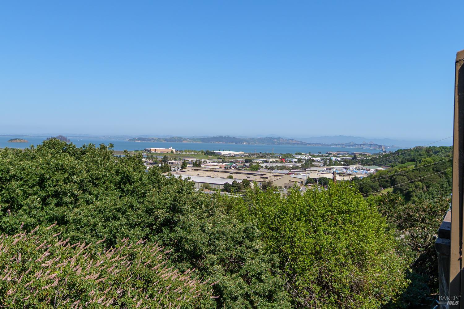 132 Tiburon Boulevard San Rafael, CA 94901 - Photo 22 of 30