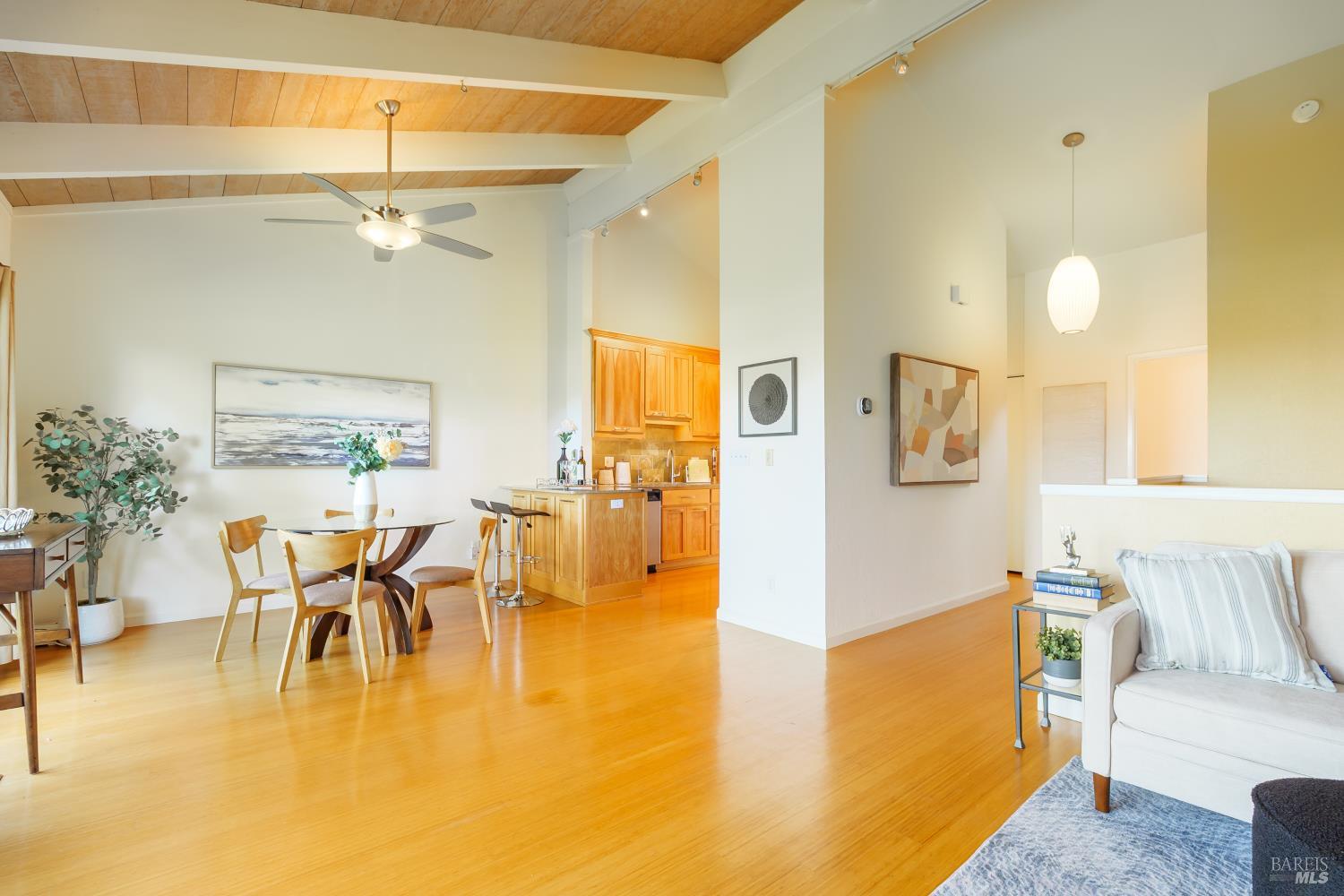 132 Tiburon Boulevard San Rafael, CA 94901 - Photo 26 of 30