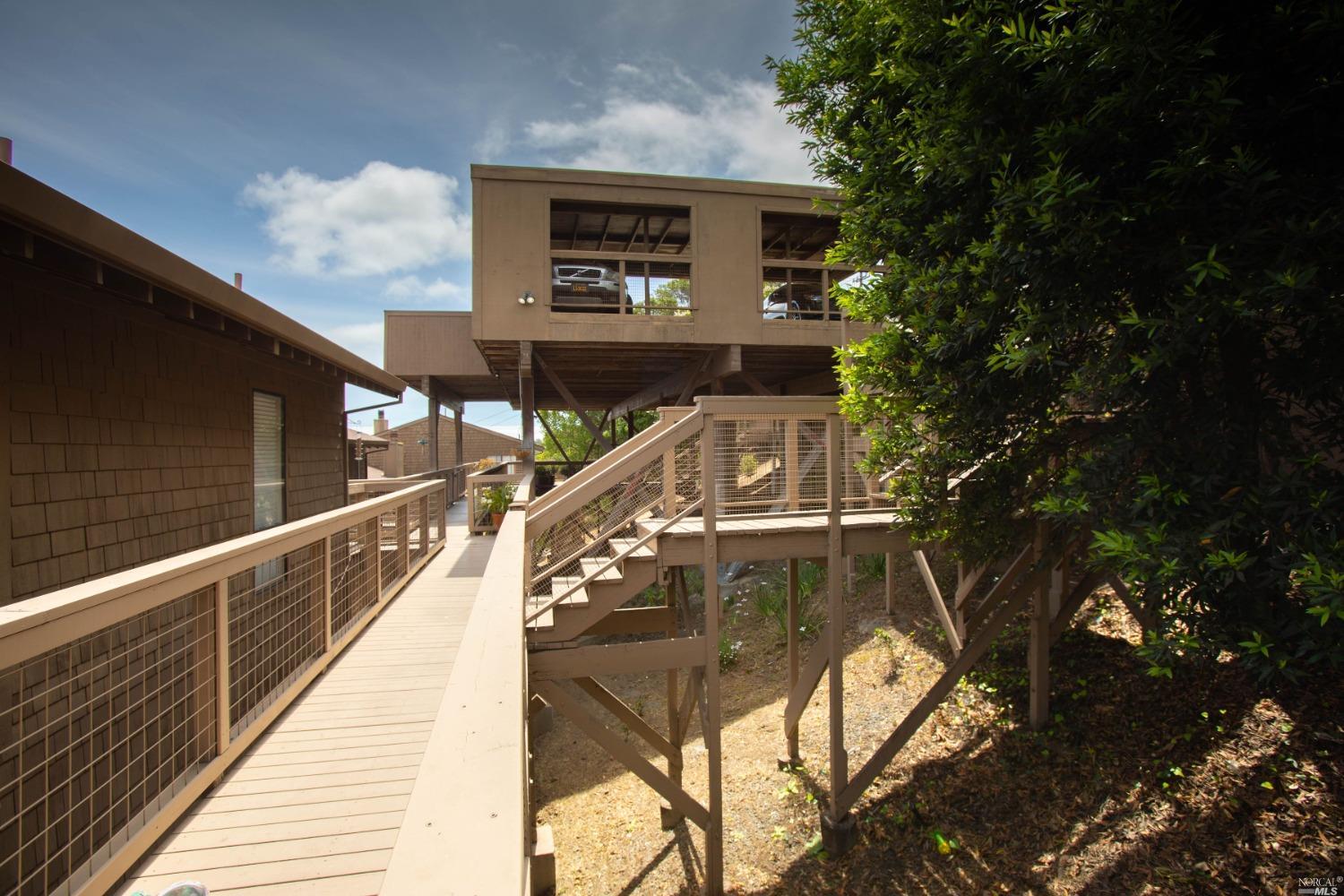 132 Tiburon Boulevard San Rafael, CA 94901 - Photo 27 of 30 a view of balcony and deck