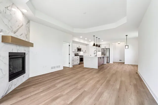 $595,900 | 2127 Bluestem Drive, Unit 101, Waukesha, WI 53188