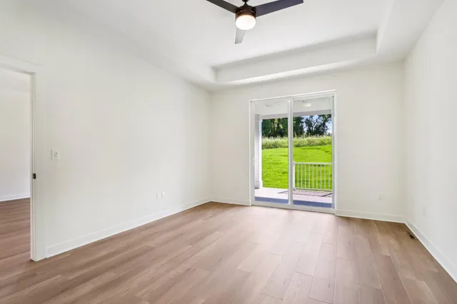 $595,900 | 2127 Bluestem Drive, Unit 101, Waukesha, WI 53188