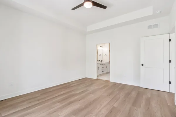 $595,900 | 2127 Bluestem Drive, Unit 101, Waukesha, WI 53188