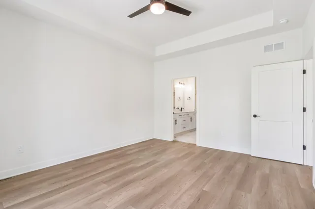 $595,900 | 2127 Bluestem Drive, Unit 101, Waukesha, WI 53188