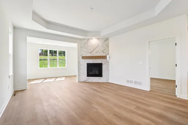 $595,900 | 2127 Bluestem Drive, Unit 101, Waukesha, WI 53188