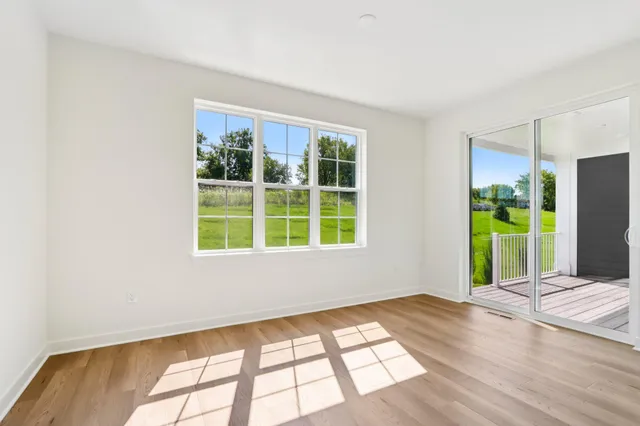 $595,900 | 2127 Bluestem Drive, Unit 101, Waukesha, WI 53188