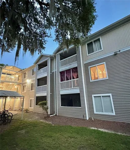 $199,900 | 4000 Southwest 23rd Street, Unit 3205, Gainesville, FL 32608