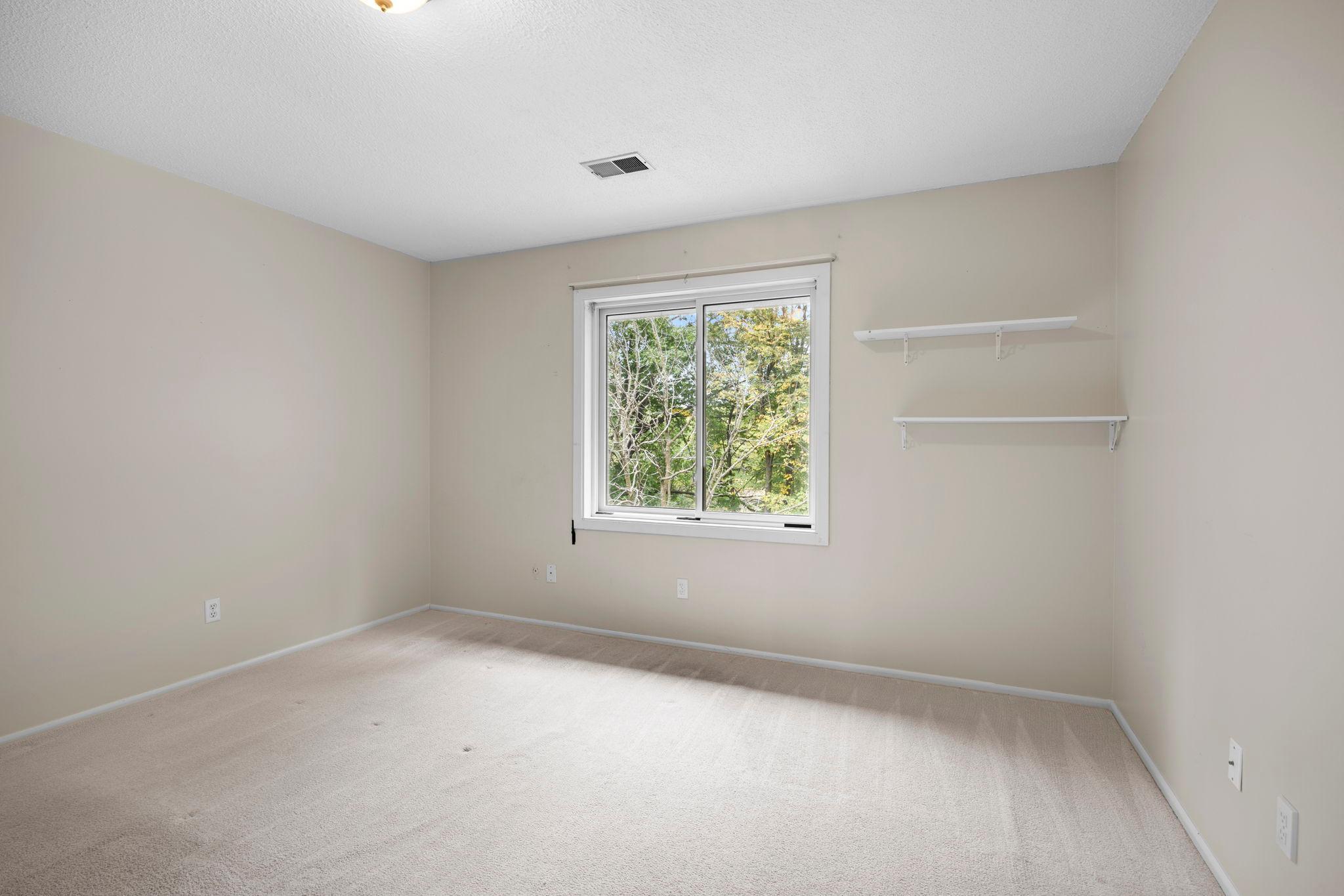 15588 Canyon Ridge Eden Prairie, MN 55347 - Photo 31 of 60 Gallery Image 31