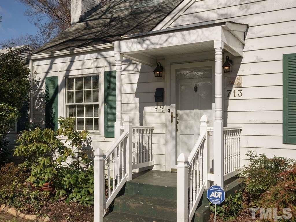 713 Kimbrough Street Raleigh, NC 27608 - Photo 2 of 25