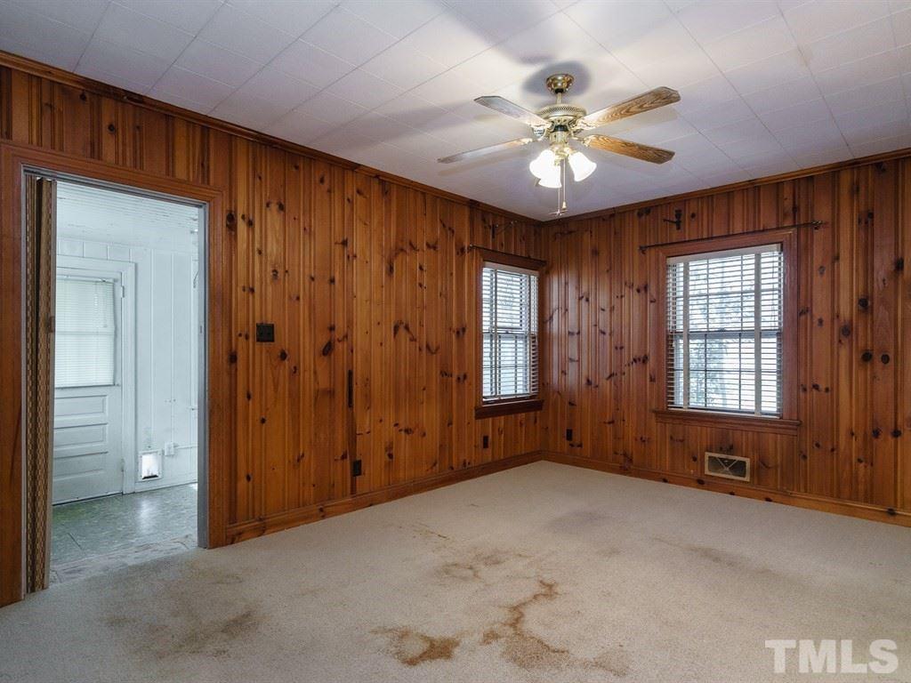 713 Kimbrough Street Raleigh, NC 27608 - Photo 13 of 25 a view of an empty room with a window