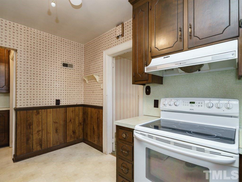 713 Kimbrough Street Raleigh, NC 27608 - Photo 10 of 25 a view of kitchen with stove