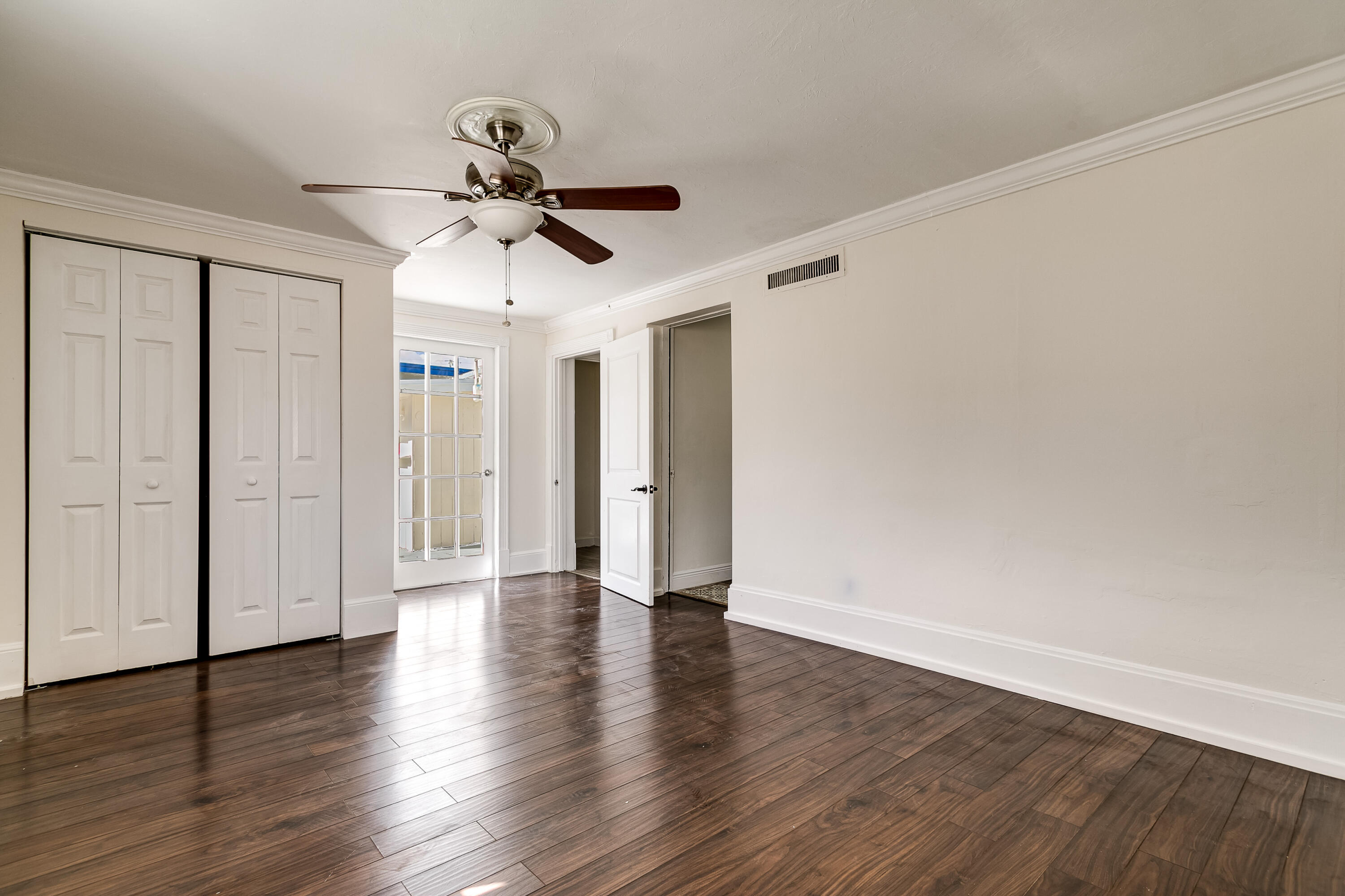 1092 James Road Lake Worth, FL 33462 - Photo 11 of 15 -masterbed1