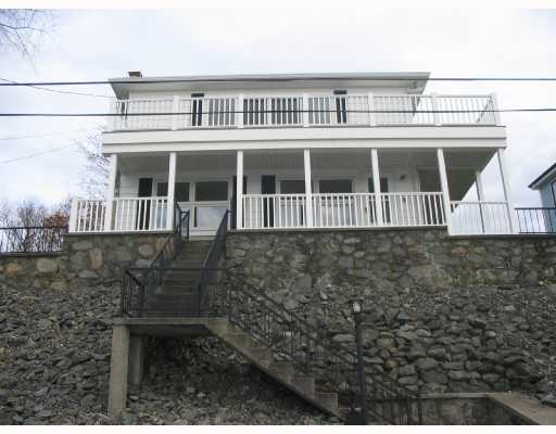 300 Riverside Drive Tiverton, RI 02878 - Photo 2 of 8 Exterior Front.