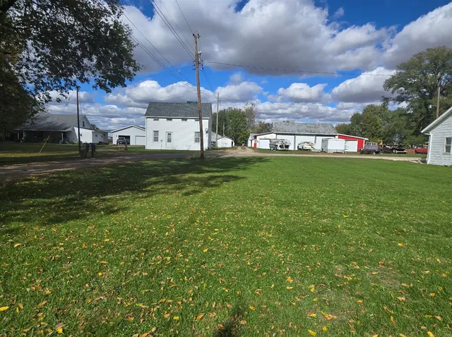 $120,000 | 10009 Market Street, Brookville, IN 47012