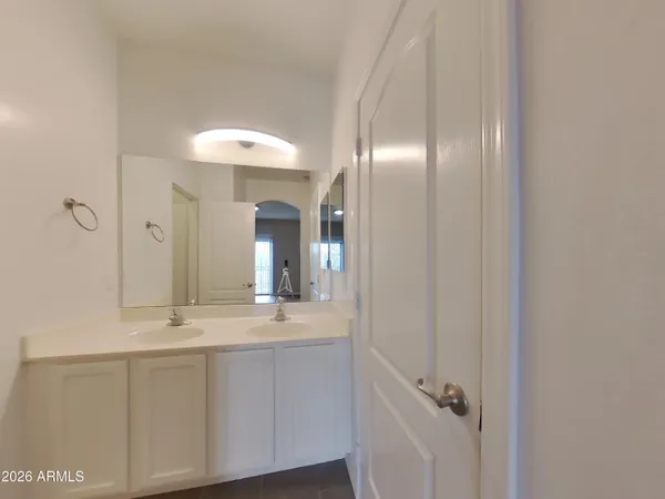 $2,709 | 3446 East Avalon Drive, Phoenix, AZ 85018
