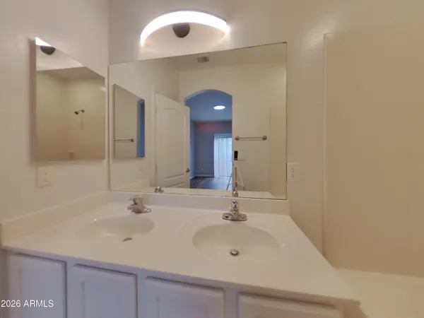 $2,709 | 3446 East Avalon Drive, Phoenix, AZ 85018
