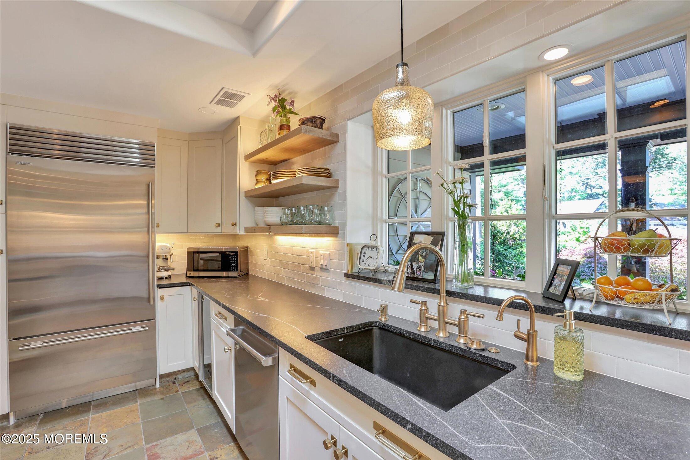 651 Oceanview Road Brielle, NJ 08730 - Photo 12 of 85 21-Kitchen
