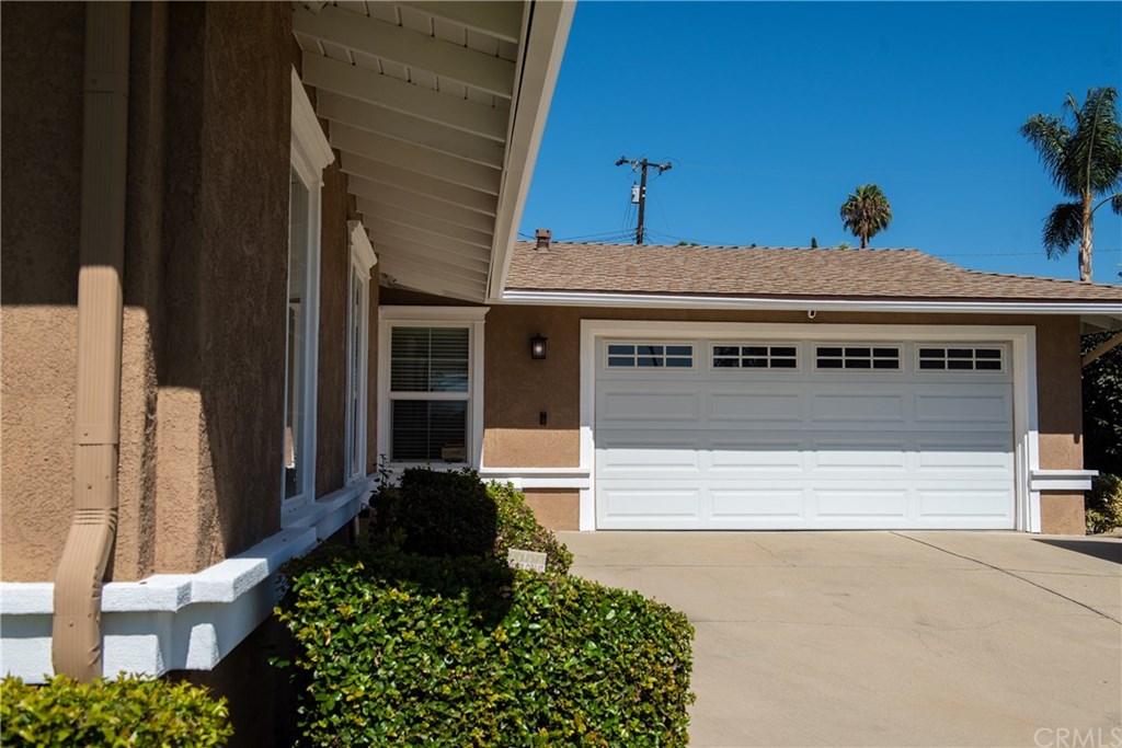 10316 Lemon Avenue Rancho Cucamonga, CA 91737 - Photo 2 of 17