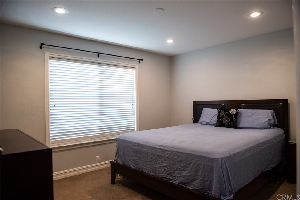 10316 Lemon Avenue Rancho Cucamonga, CA 91737 - Photo 12 of 17