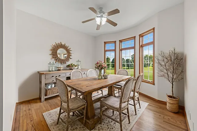 $949,000 | 5065 East Sleepy Hollow Road, Earlville, IL 60518