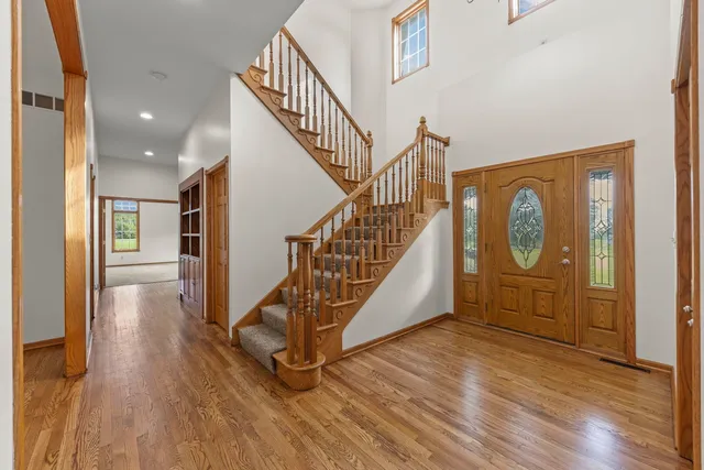 $949,000 | 5065 East Sleepy Hollow Road, Earlville, IL 60518