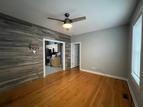 $2,000 | 2008 West Warner Avenue, Unit 1E, Chicago, IL 60618