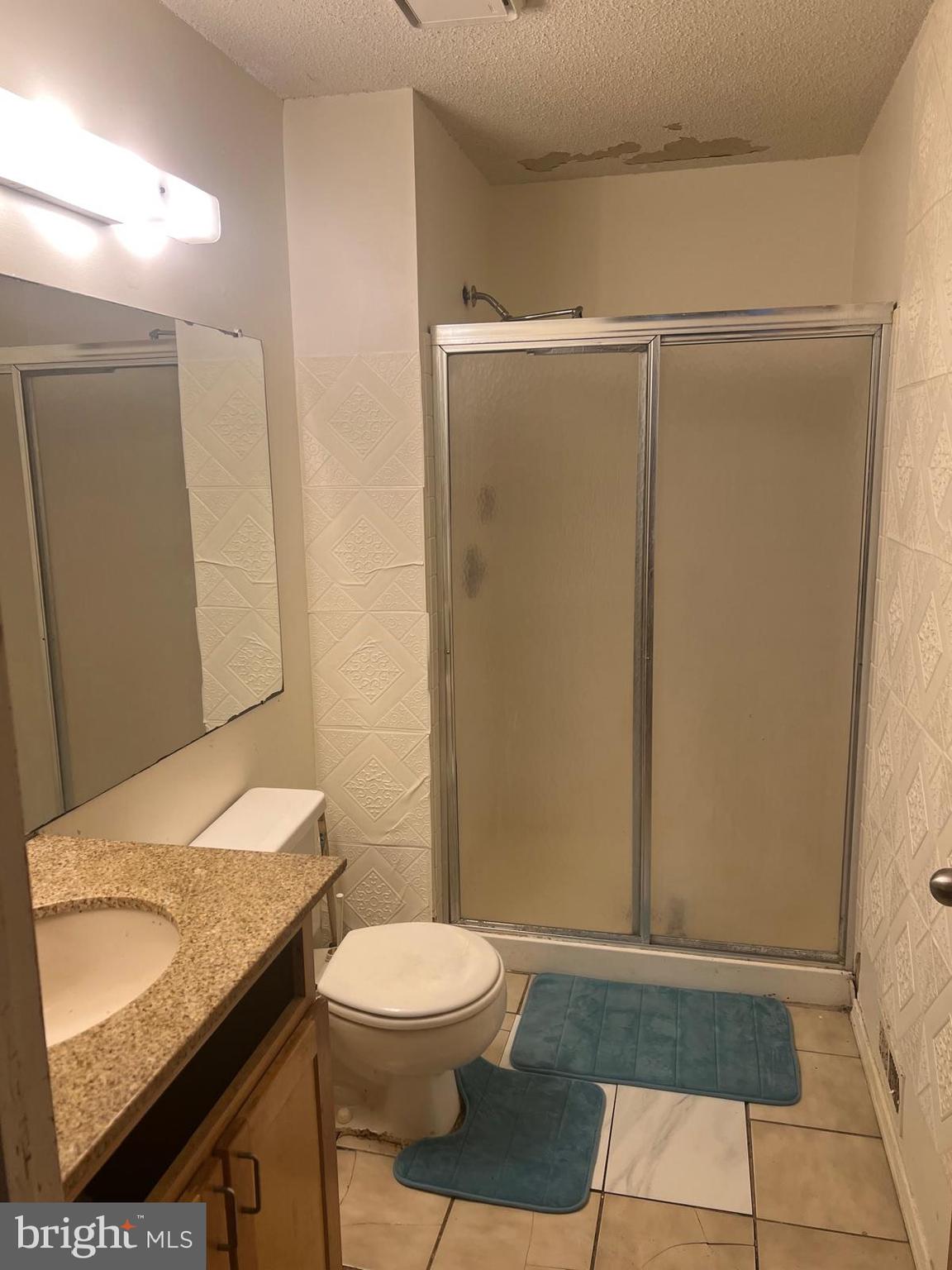 229 Colonial Court Absecon, NJ 08205 - Photo 7 of 10 Full Bathroom