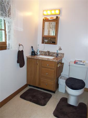 18 Sylvan Road Billerica, MA 01821 - Photo 12 of 17