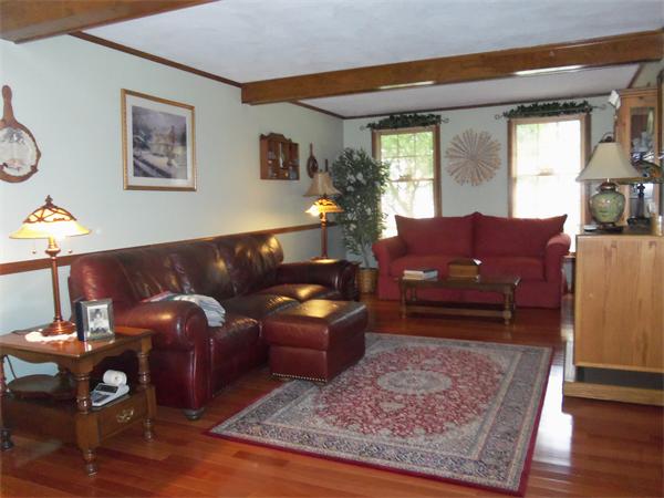 18 Sylvan Road Billerica, MA 01821 - Photo 8 of 17