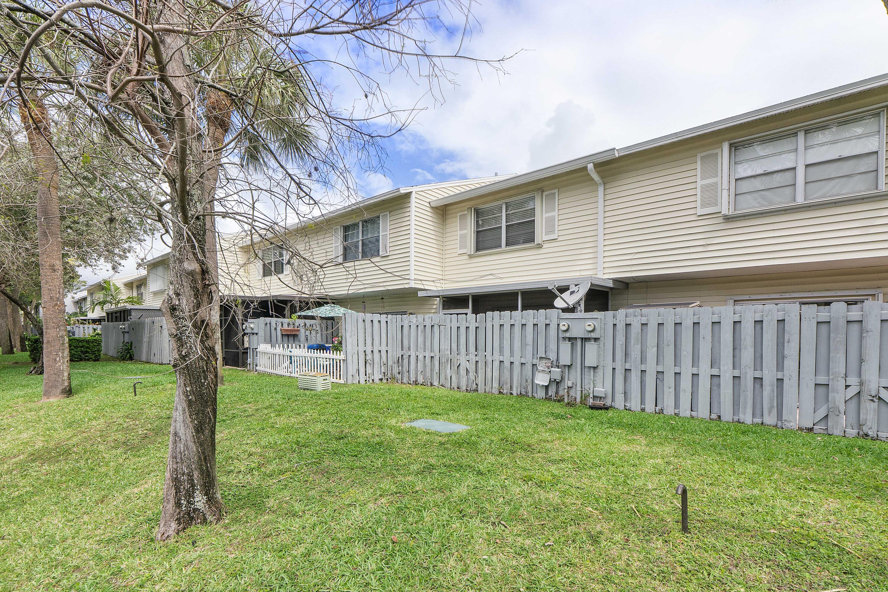 185 Southwest 3rd Street Pompano Beach, FL 33060 - Photo 20 of 77 185 Sw 3rd St_033