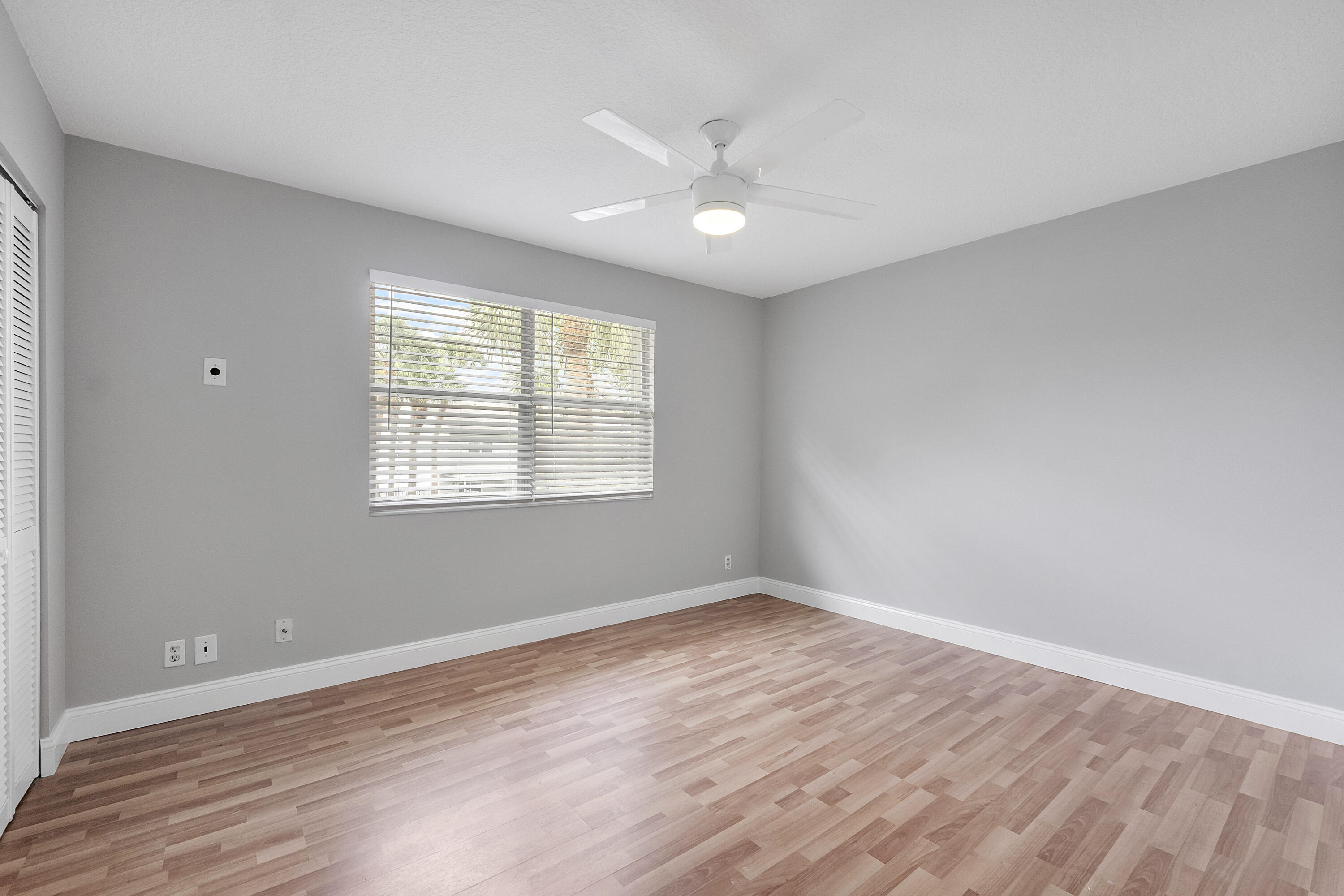 185 Southwest 3rd Street Pompano Beach, FL 33060 - Photo 31 of 77 185 Sw 3rd St_019