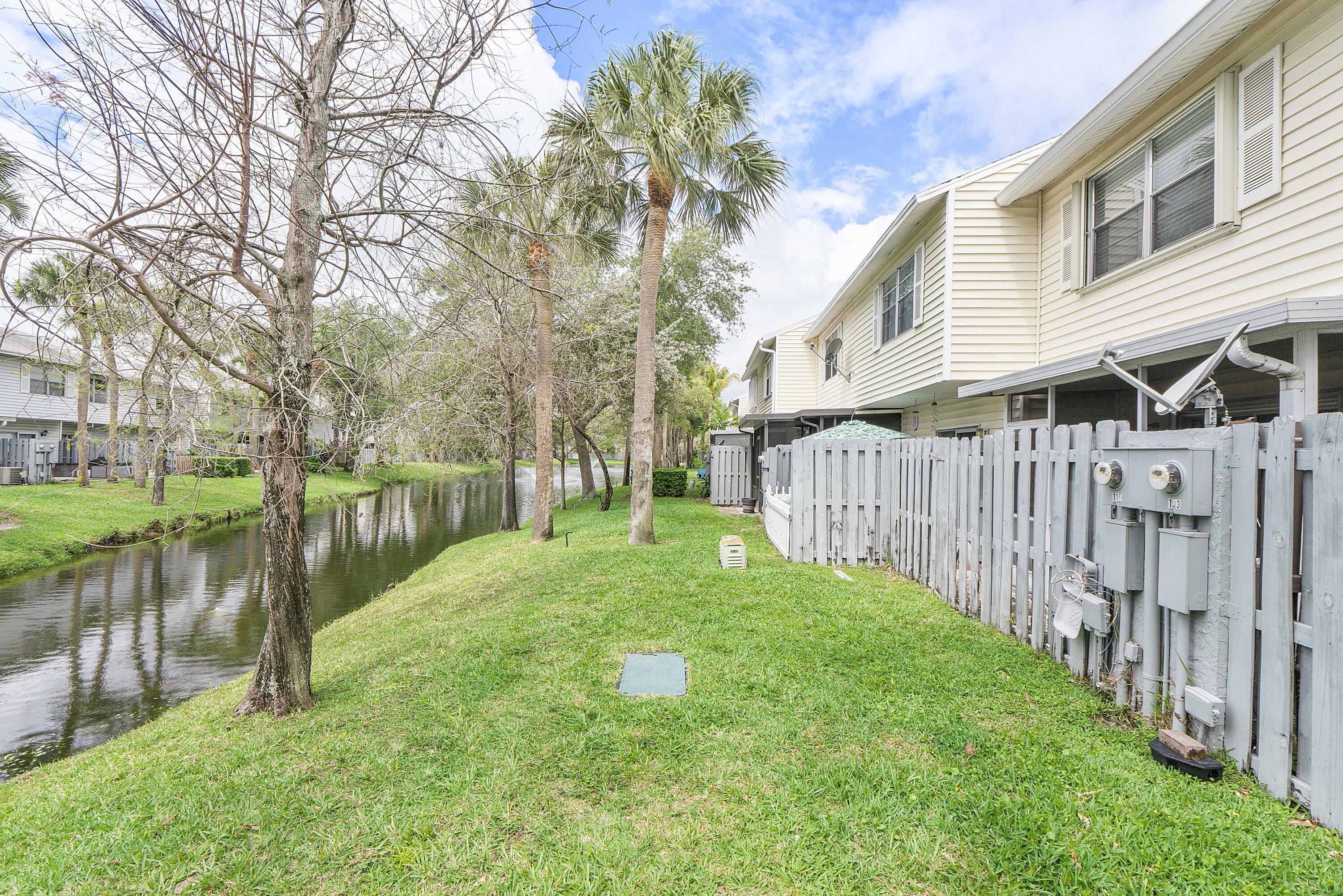 185 Southwest 3rd Street Pompano Beach, FL 33060 - Photo 36 of 77 185 Sw 3rd St_031