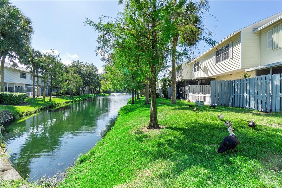 185 Southwest 3rd Street Pompano Beach, FL 33060 - Photo 37 of 77 Photo 20
