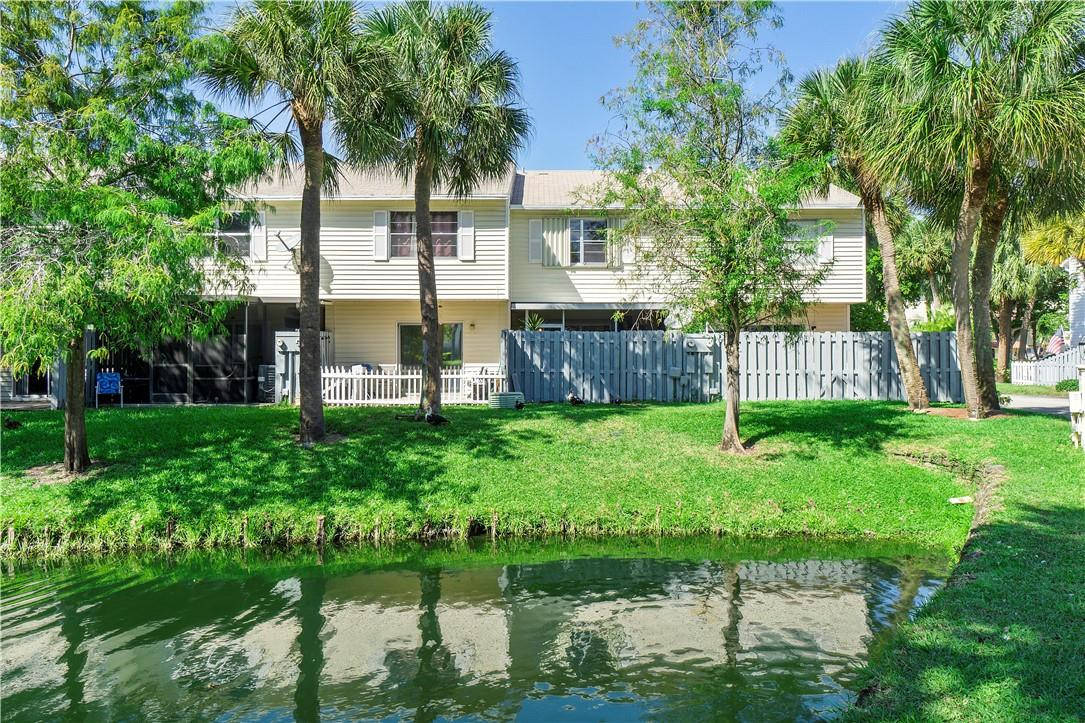 185 Southwest 3rd Street Pompano Beach, FL 33060 - Photo 39 of 77 Photo 33