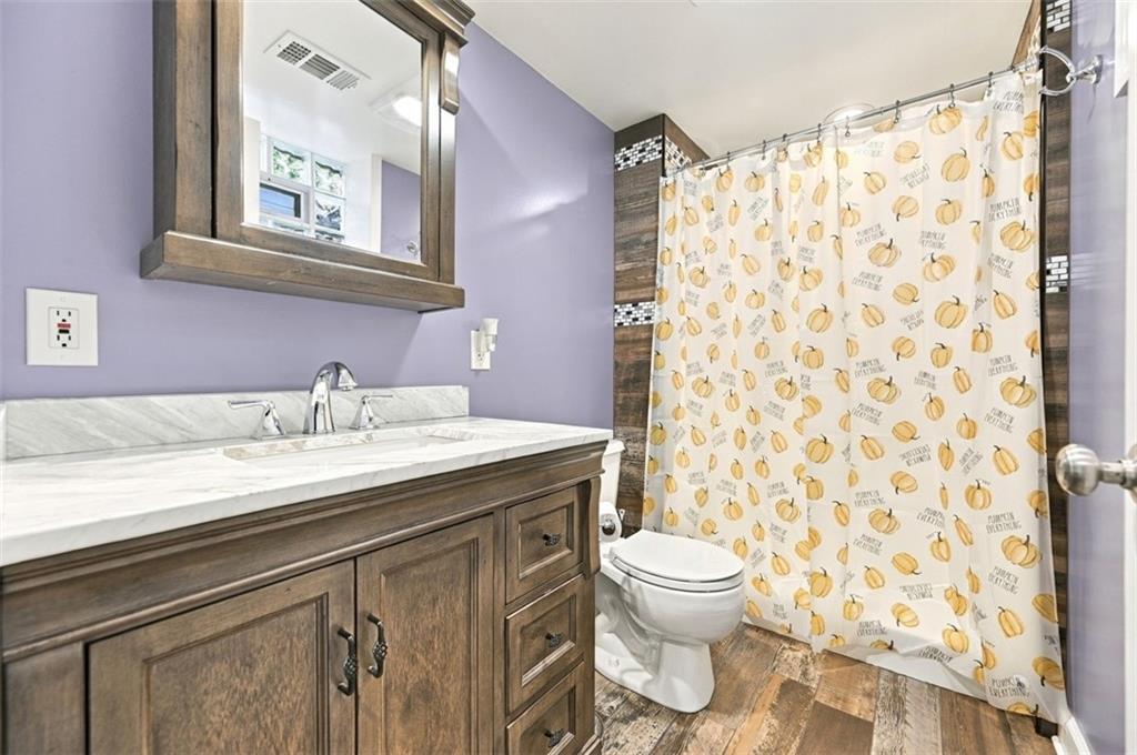 565 Wible Run Road Pittsburgh, PA 15209 - Photo 10 of 46 Gallery Image 10