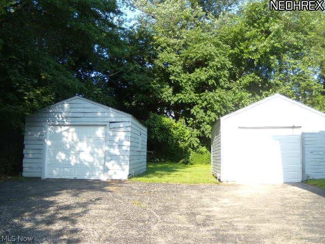 593 Garry Road Akron, OH 44305 - Photo 13 of 17