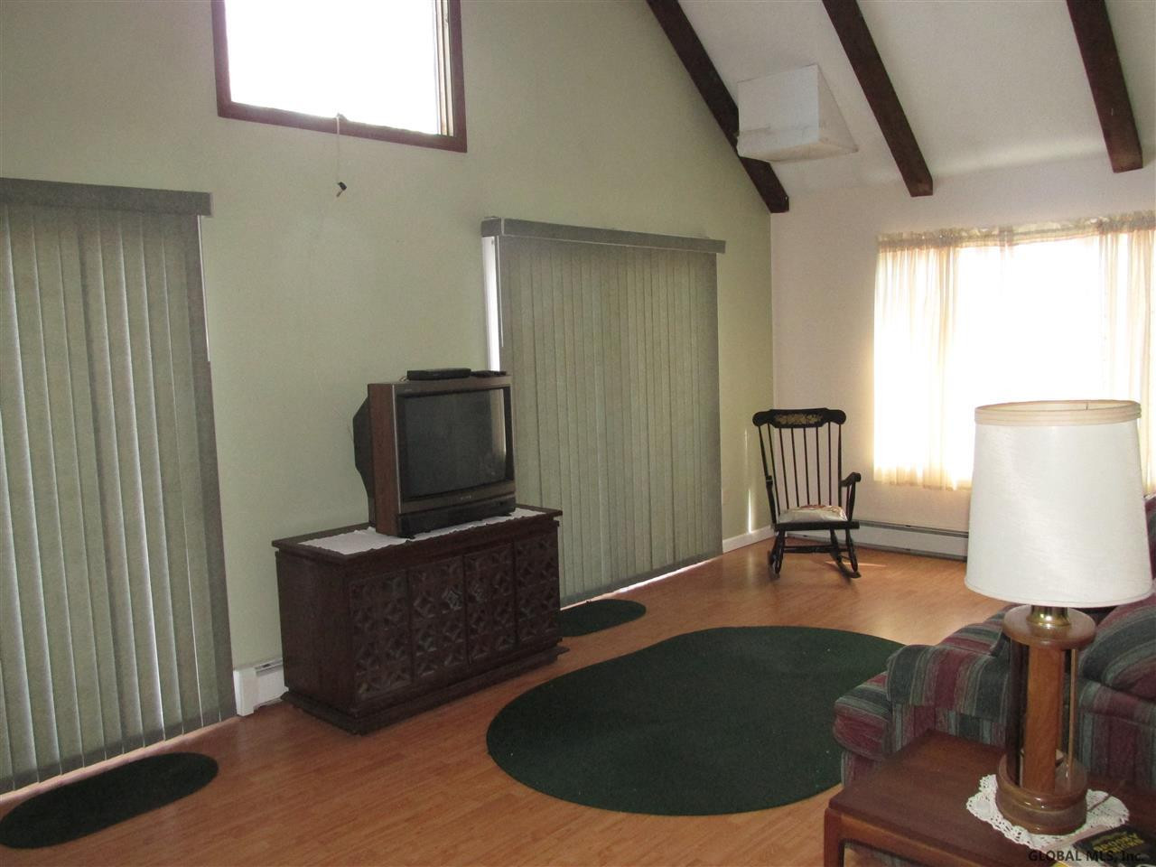 524 Roxbury Road Claverack, NY 12534 - Photo 5 of 12 Photo 5