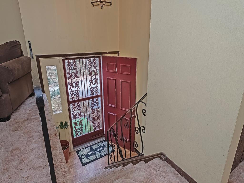 96 Buckhill Road Pittsburgh, PA 15237 - Photo 16 of 19 Gallery Image 16
