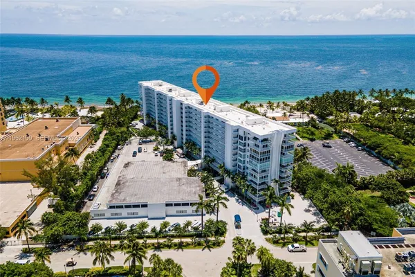 $9,000 | 609 Ocean Drive, Unit 4G, Key Biscayne, FL 33149