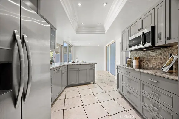 $949,000 | 6515 Círculo Dali, Anaheim, CA 92807