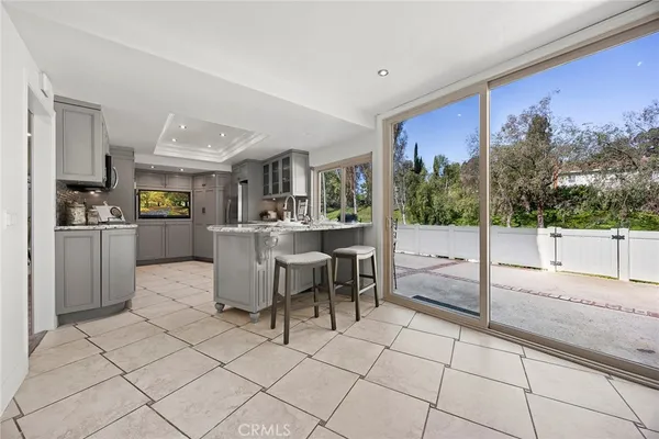 $949,000 | 6515 Círculo Dali, Anaheim, CA 92807