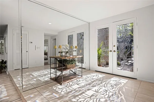 $949,000 | 6515 Círculo Dali, Anaheim, CA 92807