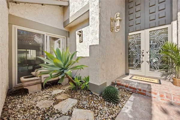 $949,000 | 6515 Círculo Dali, Anaheim, CA 92807