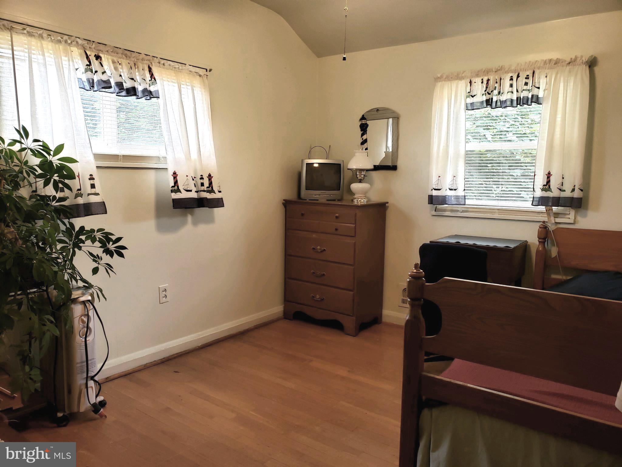 616 Brisbane Road Baltimore, MD 21229 - Photo 9 of 14