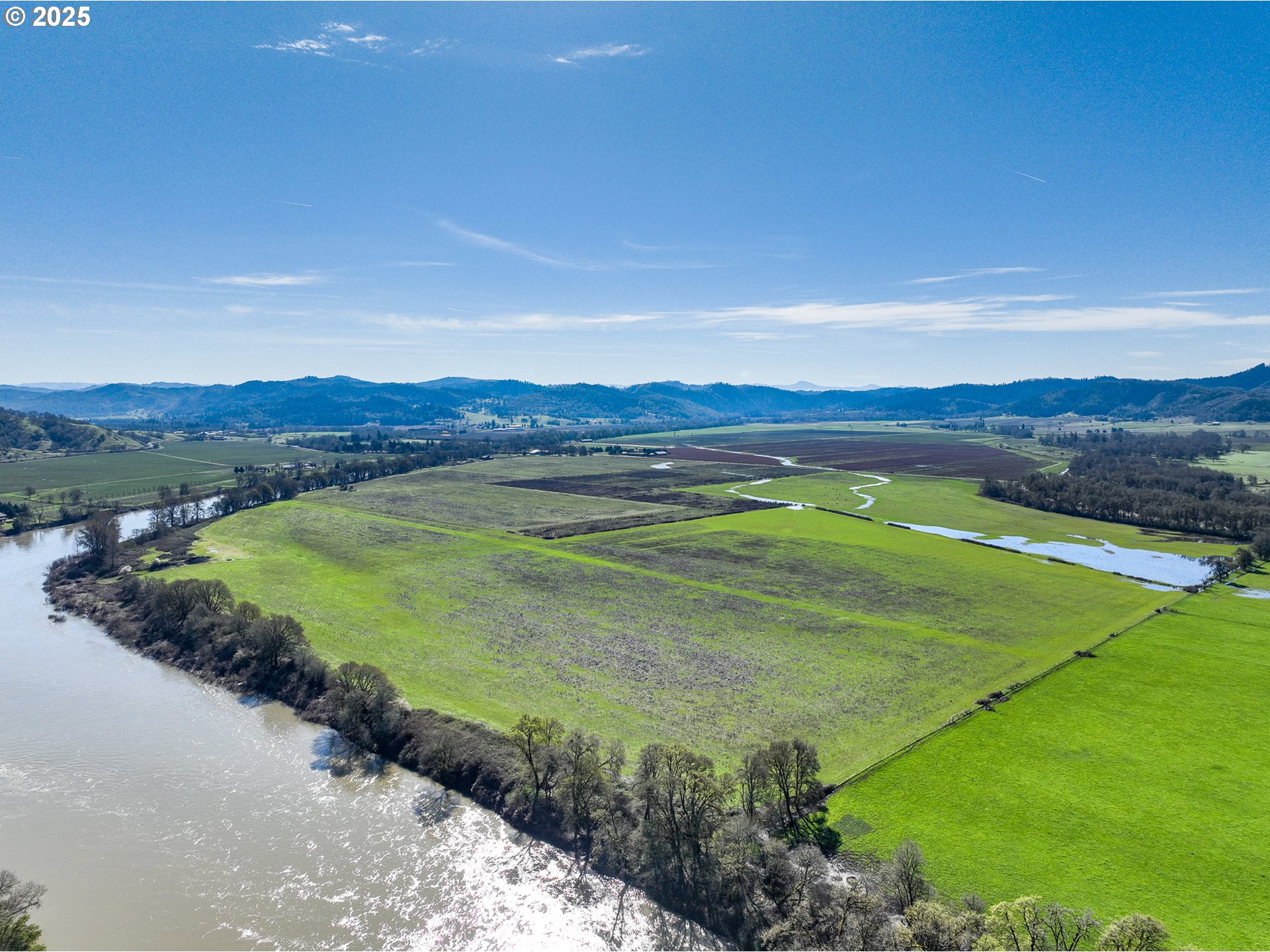 687 Hubbard Creek Road Umpqua, OR 97486 - Photo 11 of 33