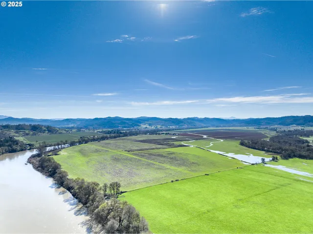 $5,000,000 | 687 Hubbard Creek Road, Umpqua, OR 97486