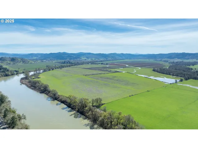 $5,000,000 | 687 Hubbard Creek Road, Umpqua, OR 97486
