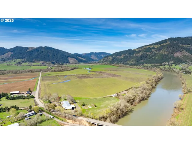 $5,000,000 | 687 Hubbard Creek Road, Umpqua, OR 97486